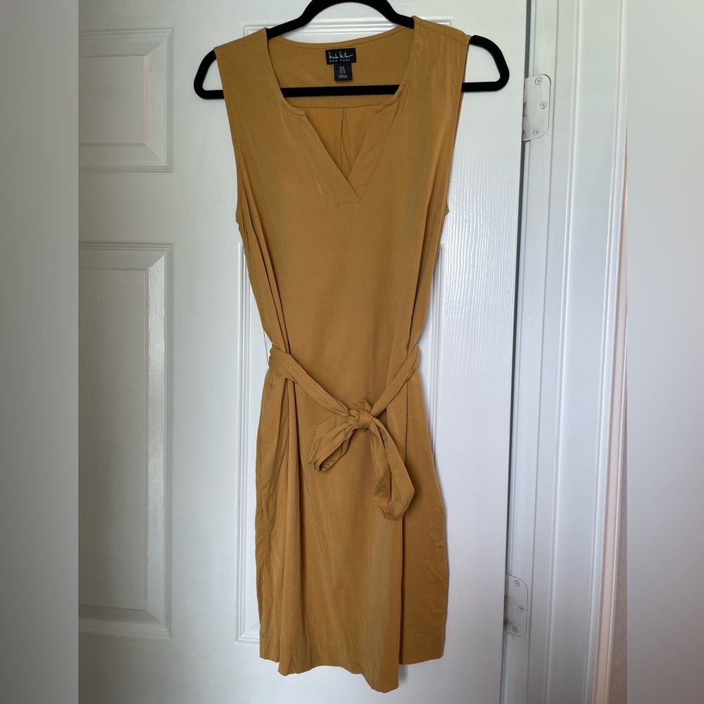 Women’s Nicole Miller Belted Mini Dress Size 8